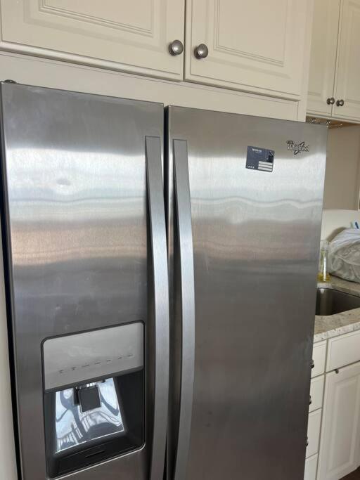 Hampton Beach Ocean Front Condo At The Surf Exterior photo